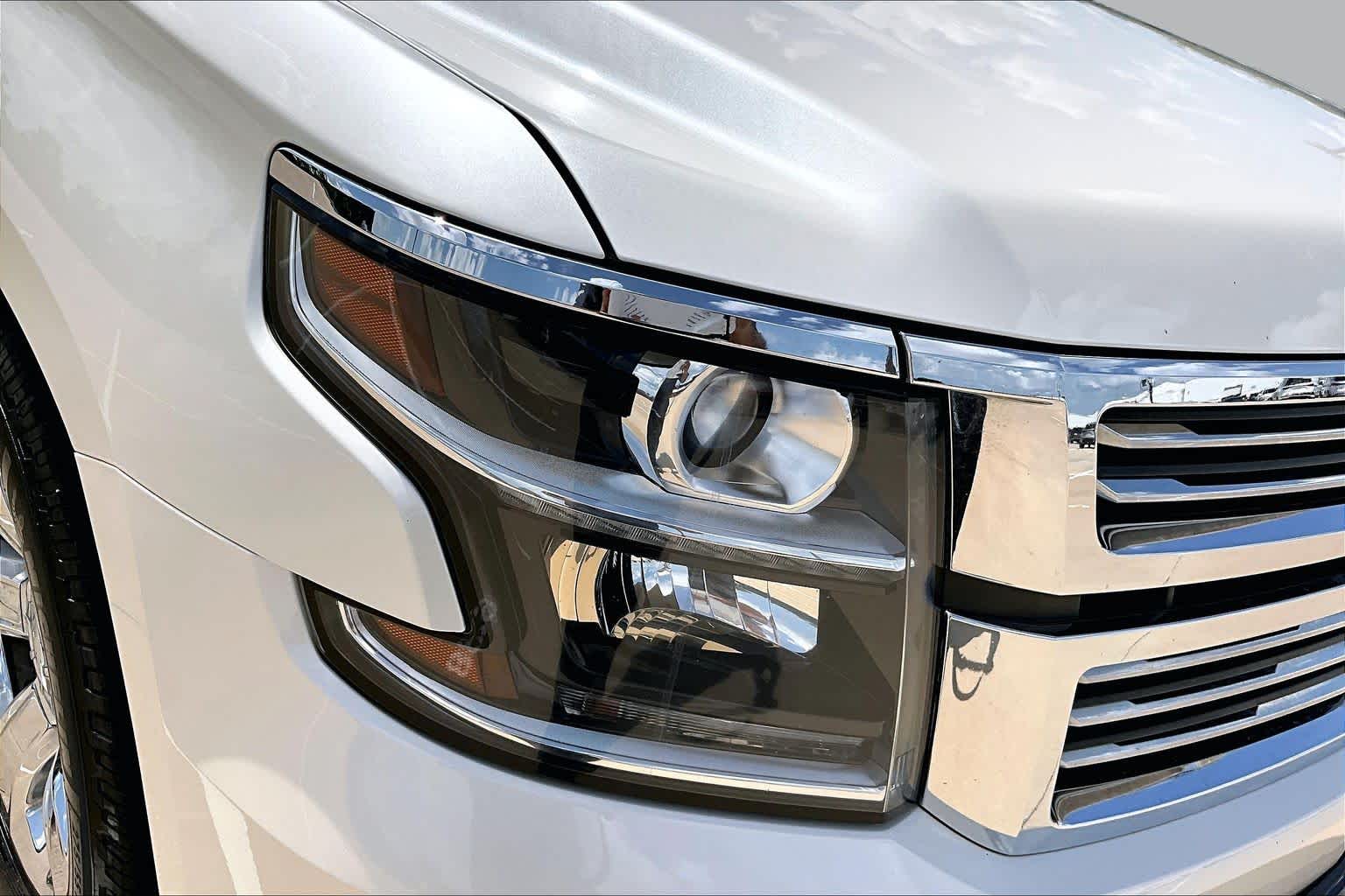 2015 Chevrolet Suburban LTZ White Diamond Tricoat at Tomball Chrysler Dodge Jeep Ram