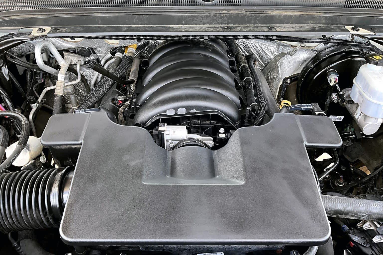 2015 Chevrolet Suburban LTZ White Diamond Tricoat at Tomball Chrysler Dodge Jeep Ram