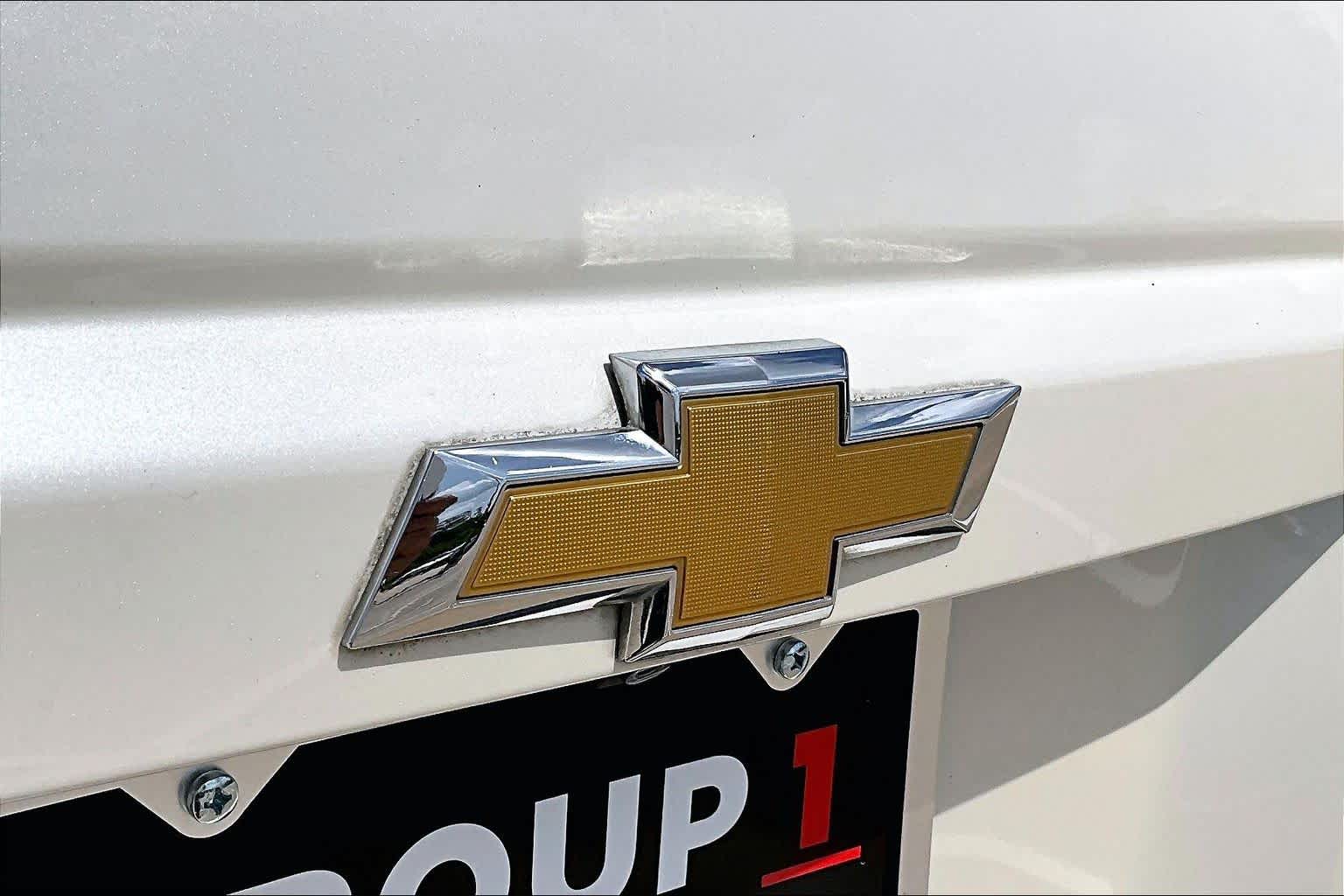 2015 Chevrolet Suburban LTZ White Diamond Tricoat at Tomball Chrysler Dodge Jeep Ram