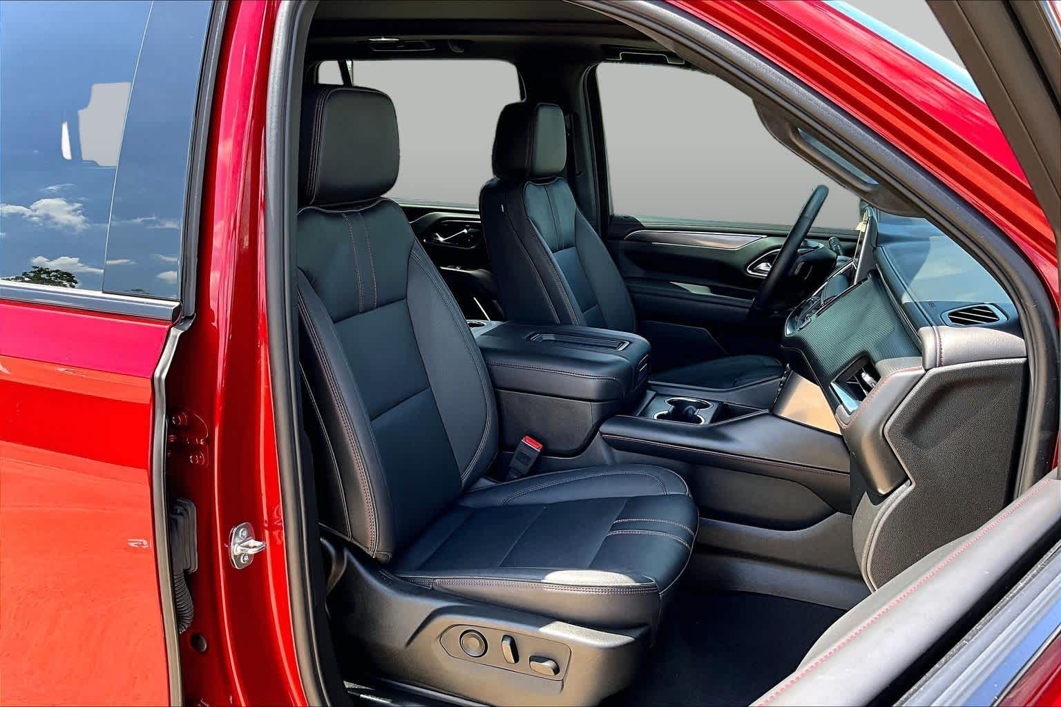 2024 Chevrolet Tahoe RST - 8