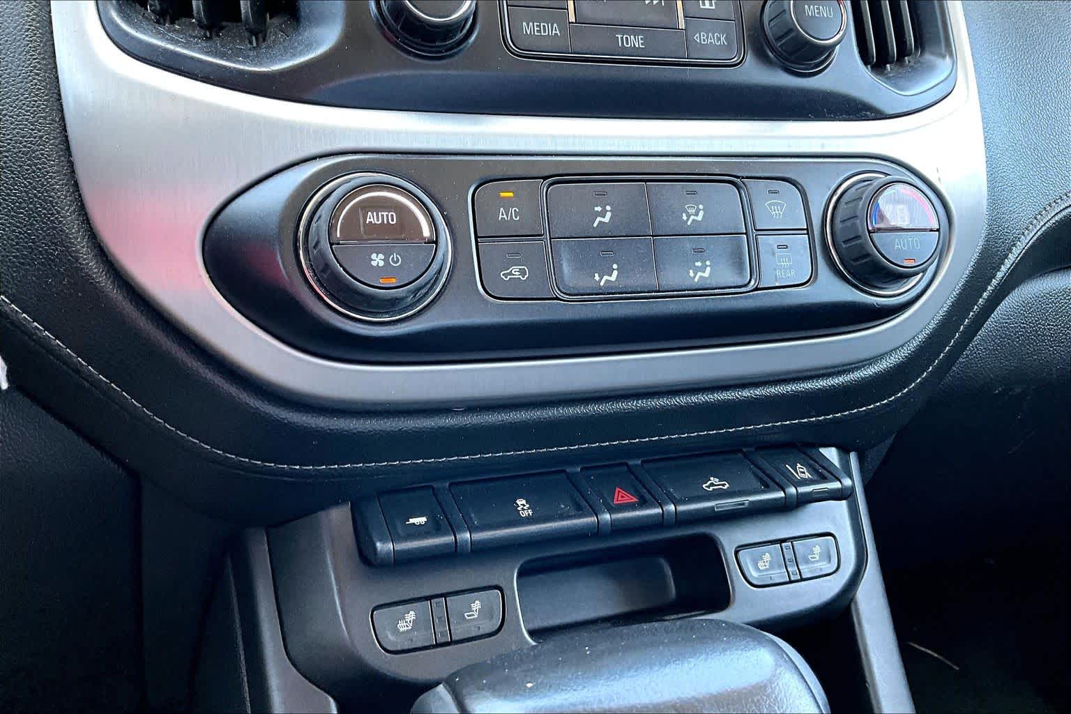 2016 GMC Canyon 2WD SLT Quicksilver Metallic at AutoNation Chevrolet Gulf Fwy
