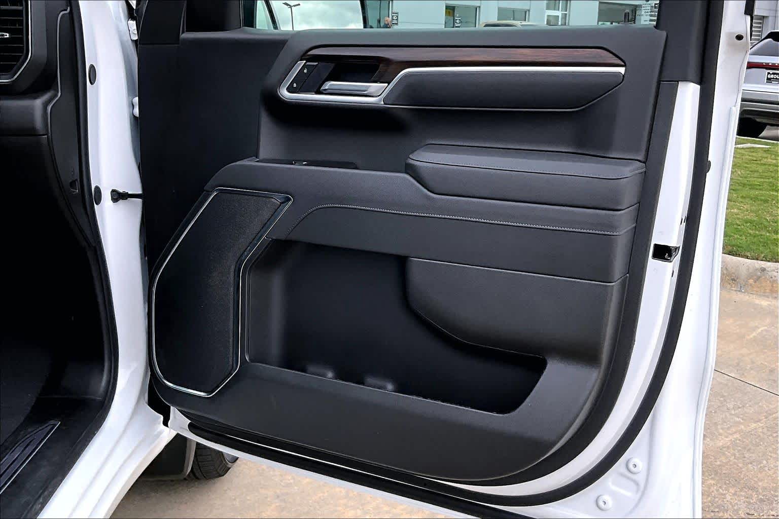 2026 GMC Sierra 1500 SLT Summit White at Texan GMC Buick