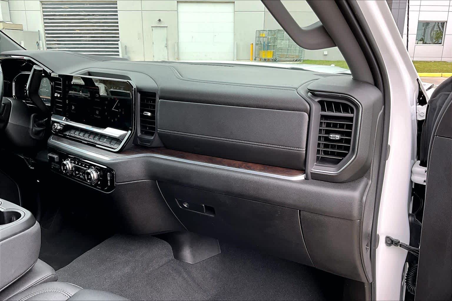 2026 GMC Sierra 1500 SLT Summit White at Texan GMC Buick