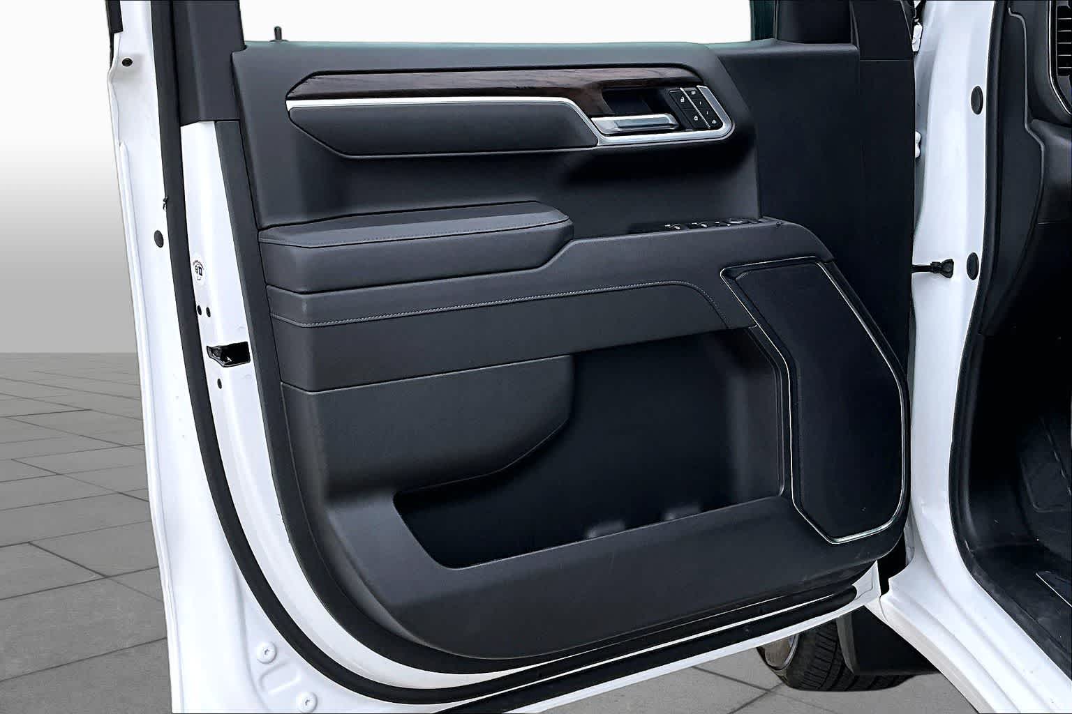 2026 GMC Sierra 1500 SLT Summit White at Texan GMC Buick