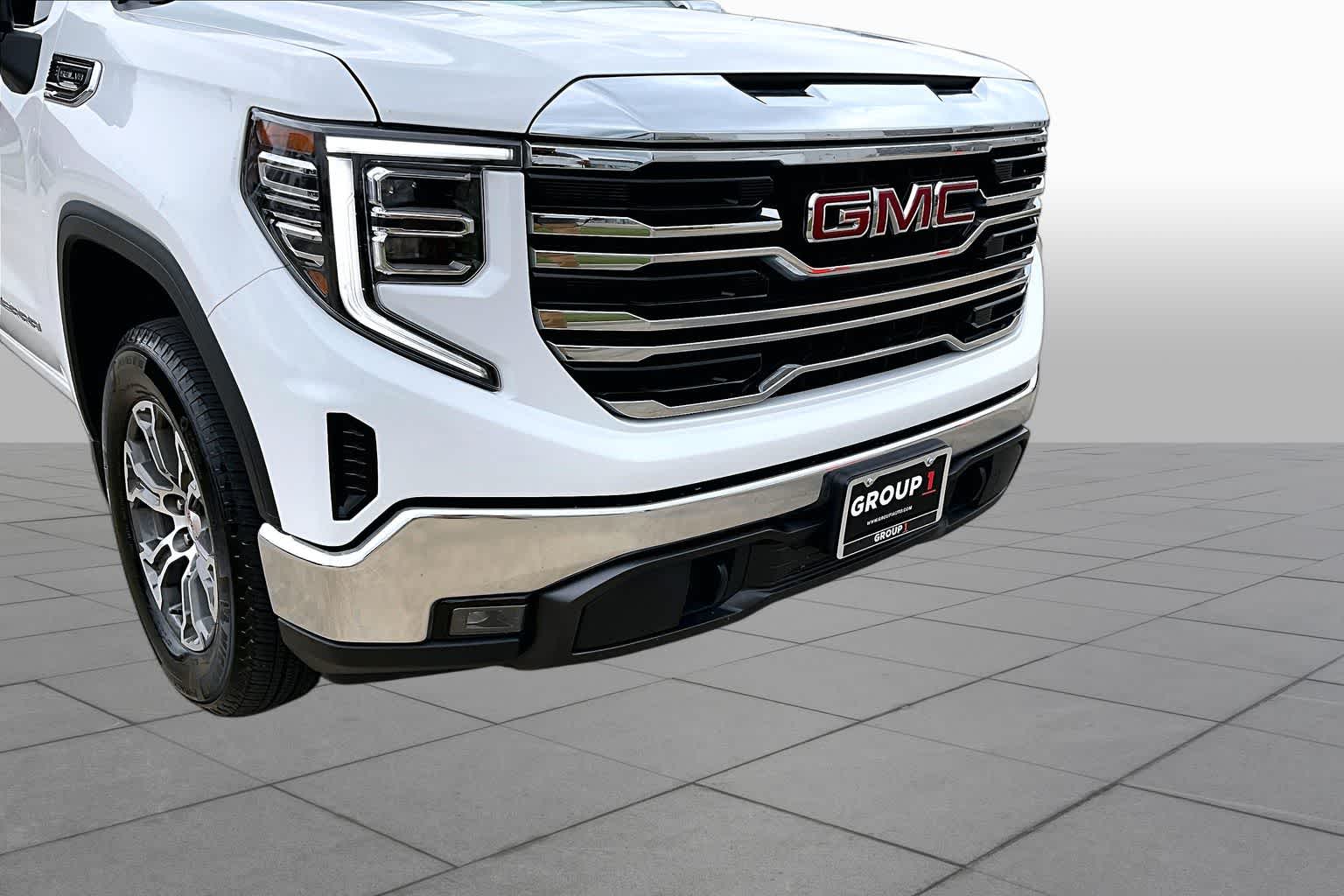 2026 GMC Sierra 1500 SLT Summit White at Texan GMC Buick