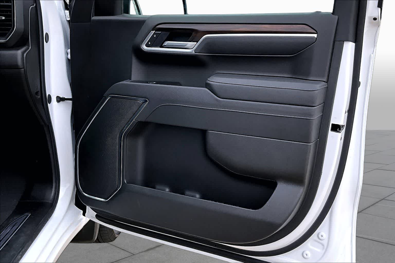 2026 GMC Sierra 1500 SLT Summit White at Texan GMC Buick