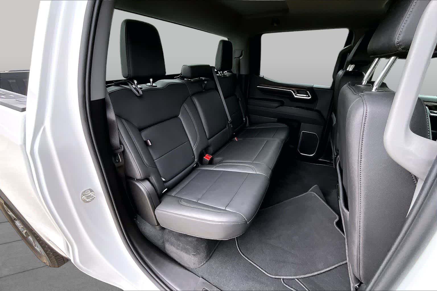 2026 GMC Sierra 1500 SLT Summit White at Texan GMC Buick