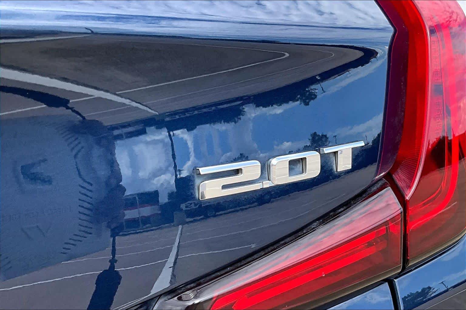 2019 Cadillac XT4 photo 10 of 36
