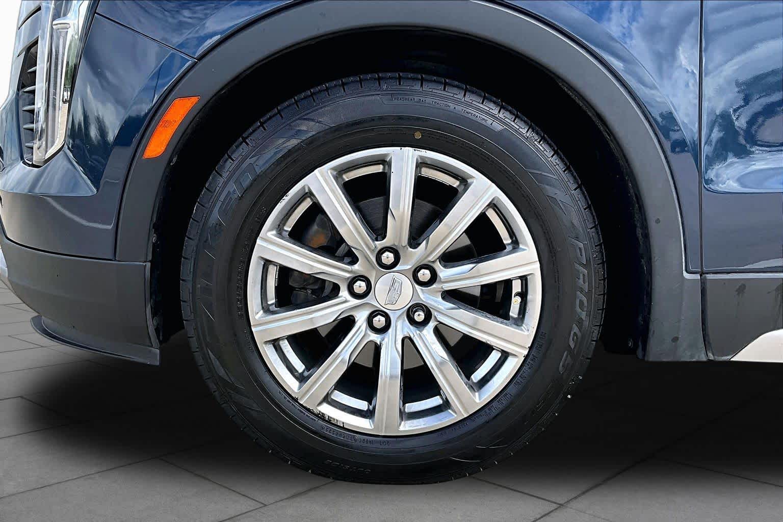 2019 Cadillac XT4 photo 11 of 36
