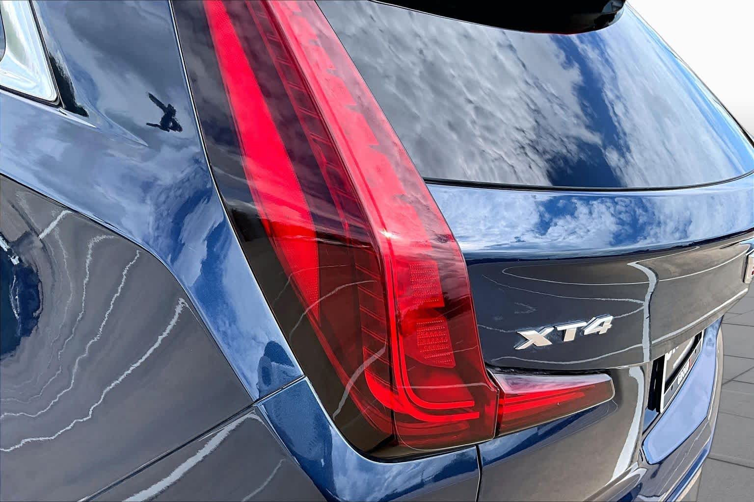 2019 Cadillac XT4 photo 28 of 36