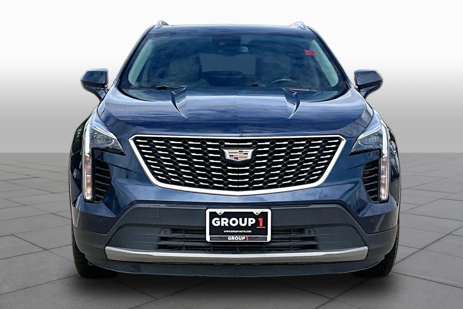 2019 Cadillac XT4 photo 4 of 36