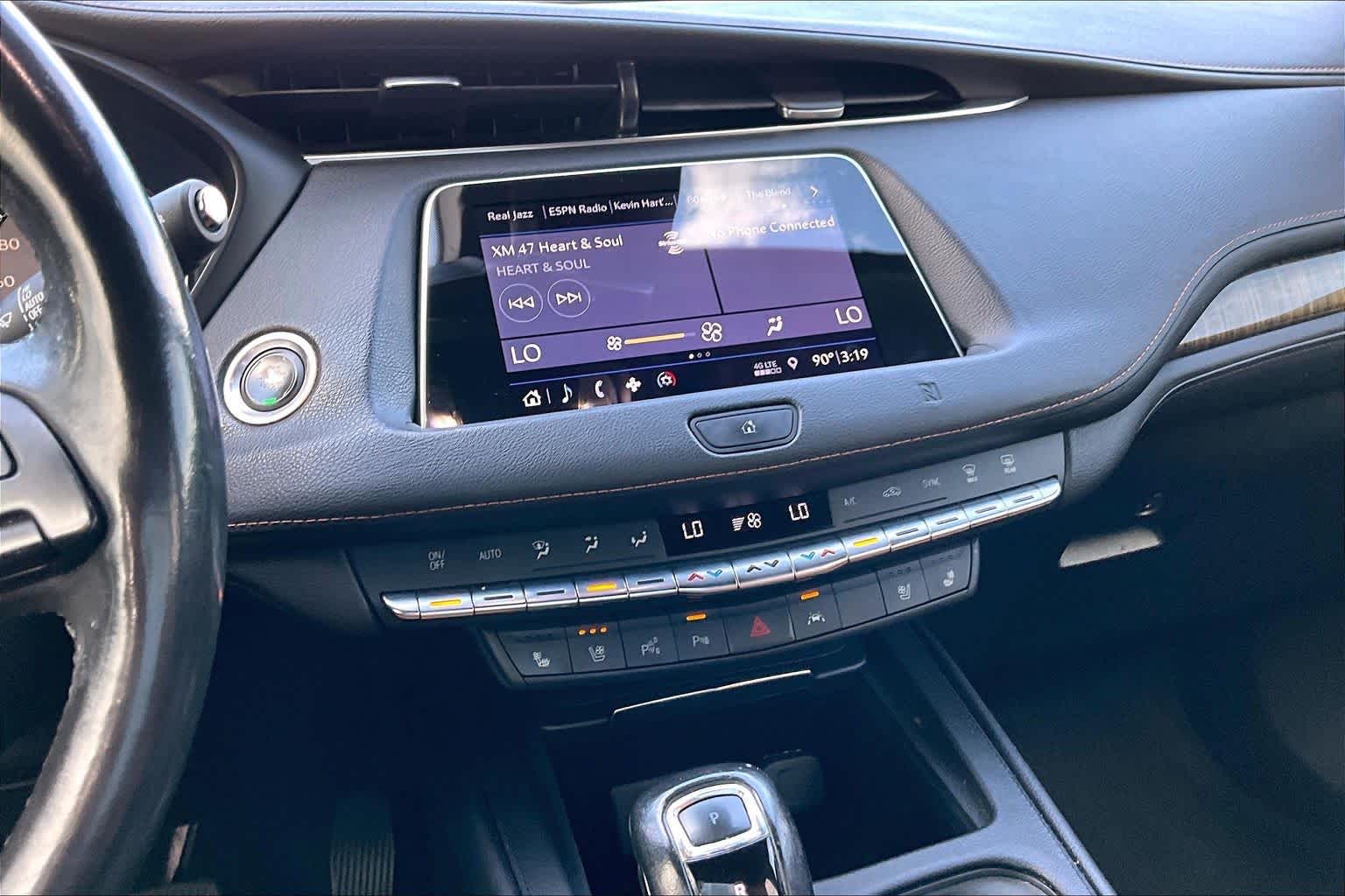 2019 Cadillac XT4 photo 7 of 37