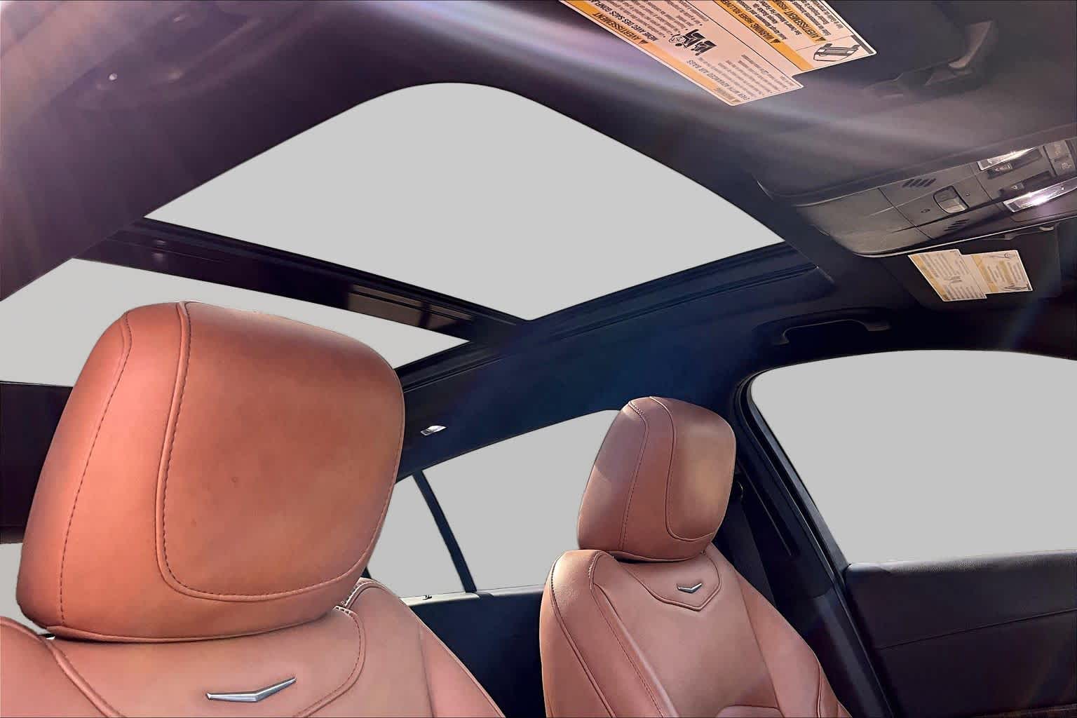 2019 Cadillac XT4 photo 14 of 37
