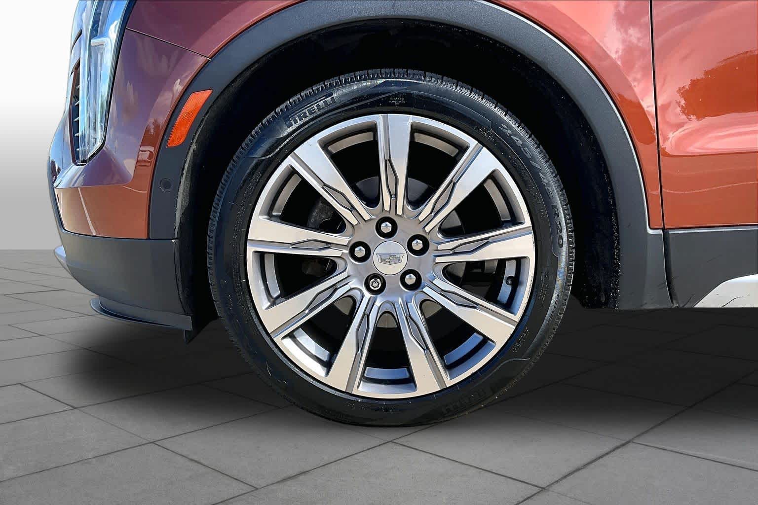 2019 Cadillac XT4 photo 11 of 37