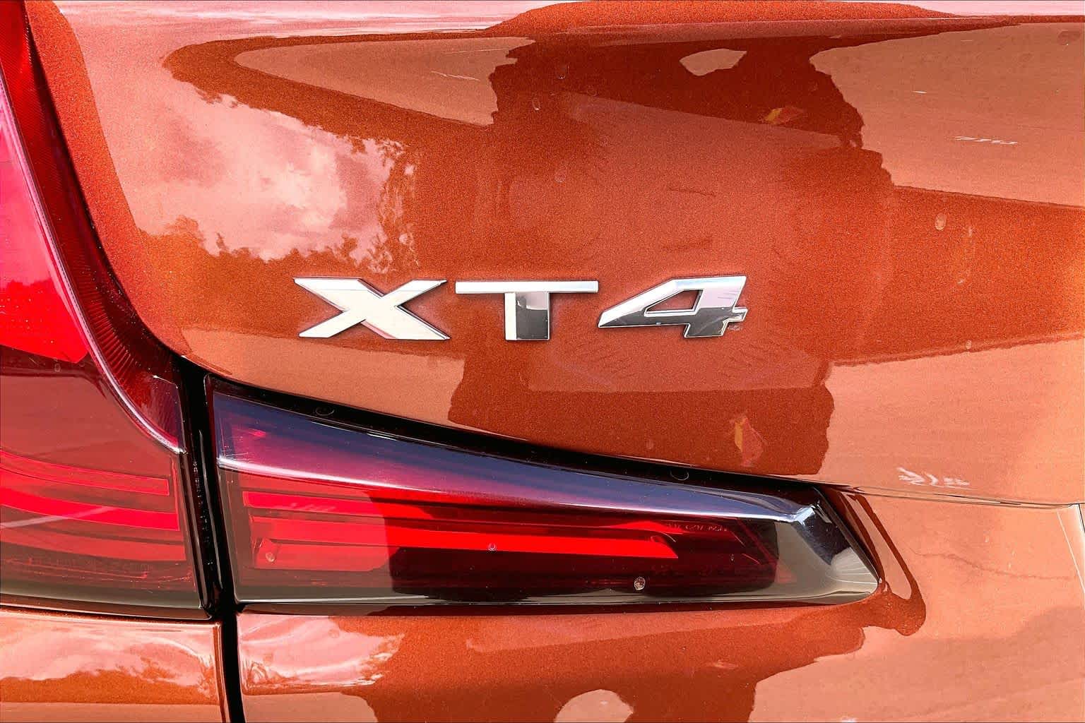 2019 Cadillac XT4 photo 31 of 37