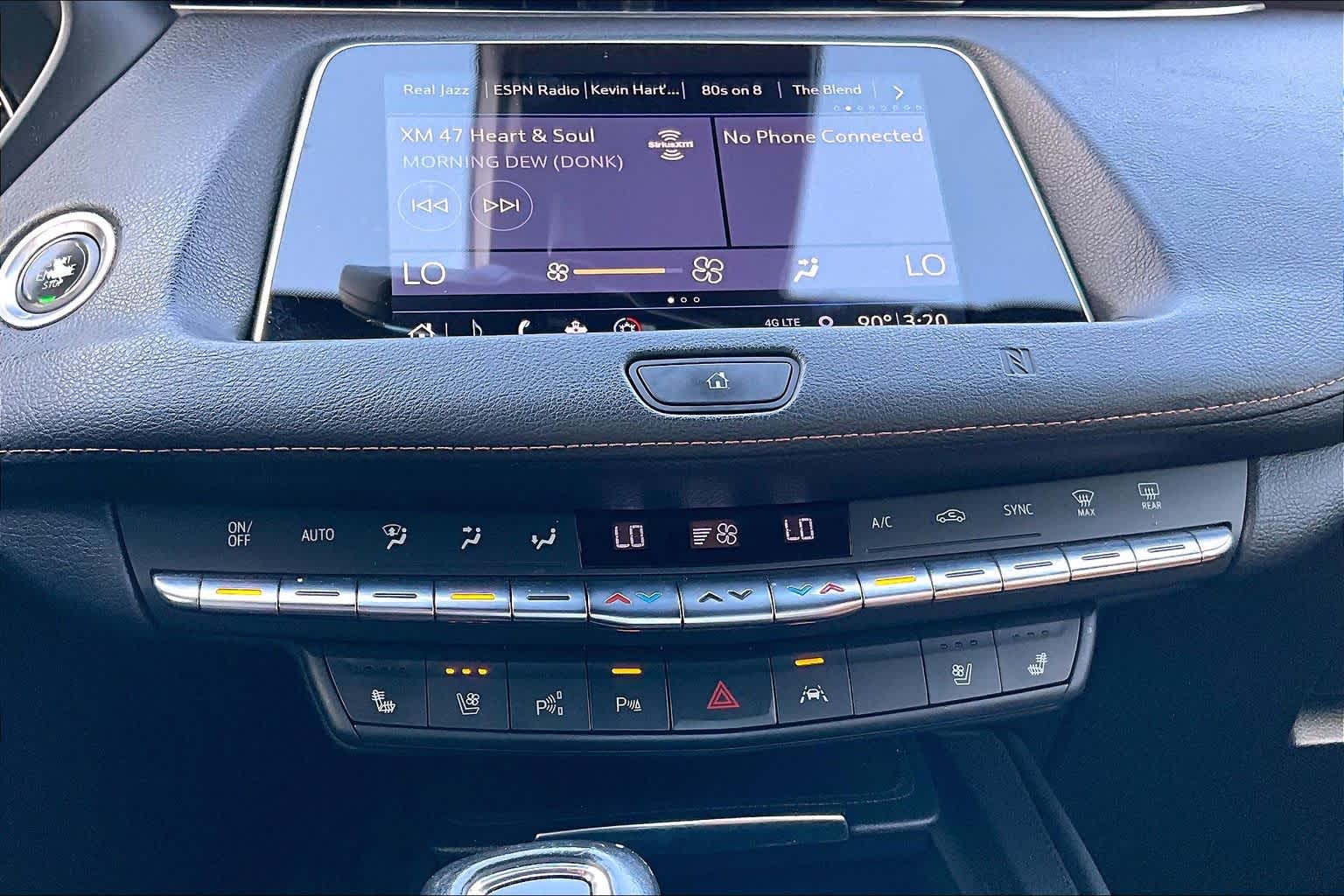 2019 Cadillac XT4 photo 34 of 37