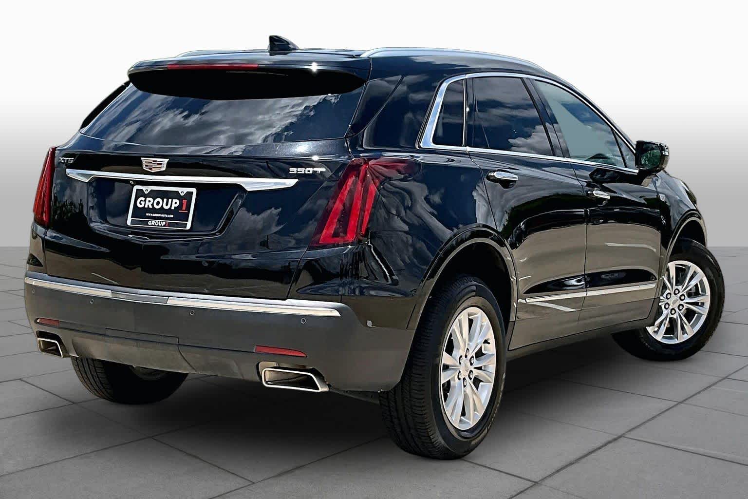 2022 Cadillac XT5 FWD Luxury Stellar Black Metallic at Lone Star Chevrolet