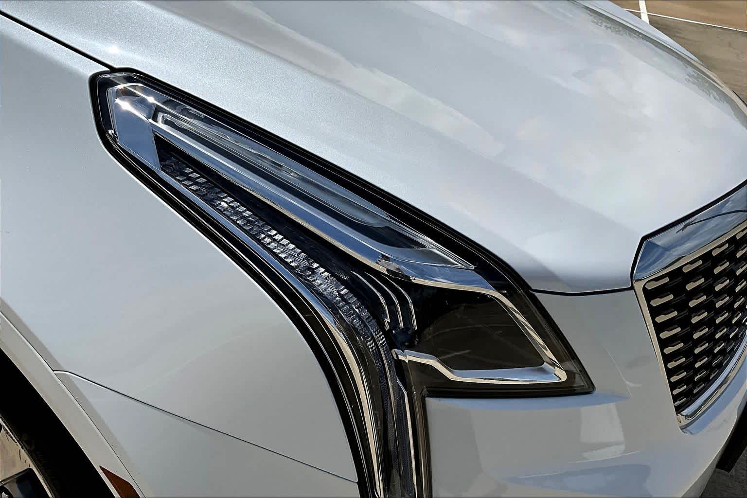 2024 Cadillac XT5 FWD Premium Luxury Crystal White Tricoat at Ron Craft Chevrolet Cadillac