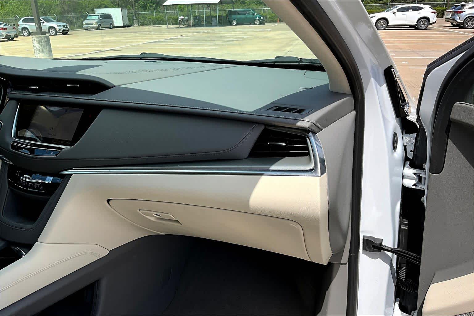 2024 Cadillac XT5 FWD Premium Luxury Crystal White Tricoat at Ron Craft Chevrolet Cadillac