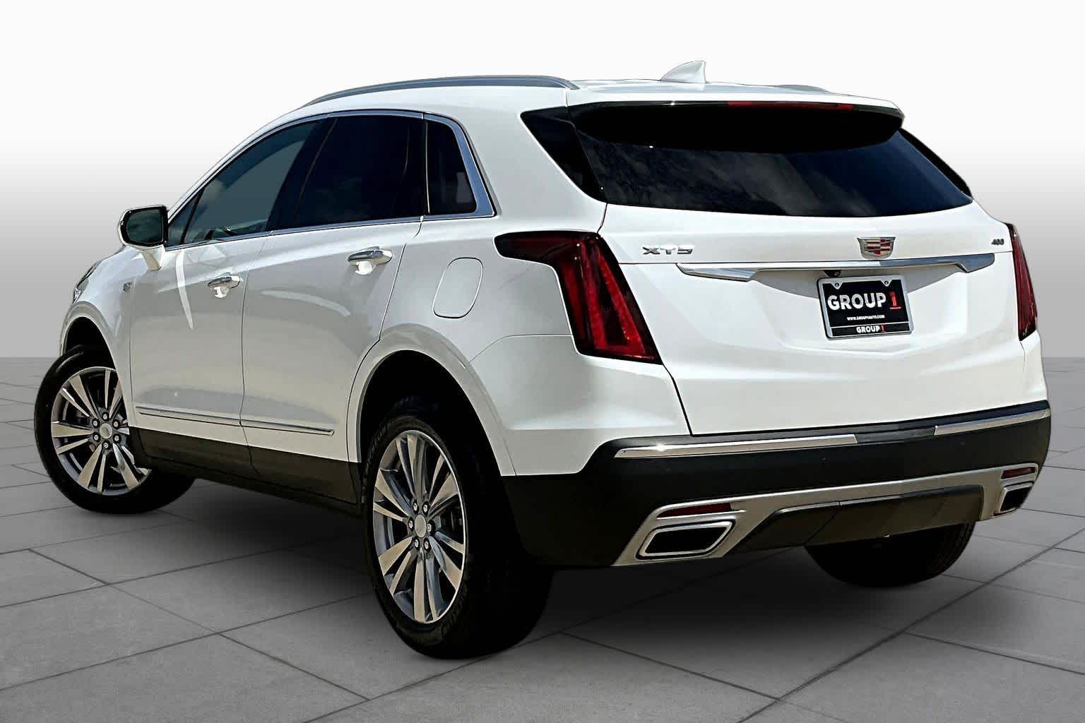 2024 Cadillac XT5 FWD Premium Luxury Crystal White Tricoat at Ron Craft Chevrolet Cadillac