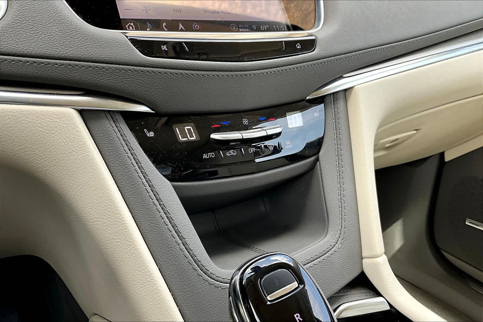 2024 Cadillac XT5 FWD Premium Luxury Crystal White Tricoat at Ron Craft Chevrolet Cadillac