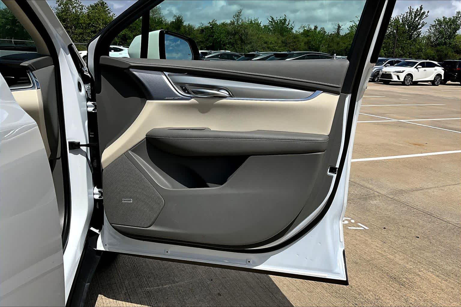 2024 Cadillac XT5 FWD Premium Luxury Crystal White Tricoat at Ron Craft Chevrolet Cadillac