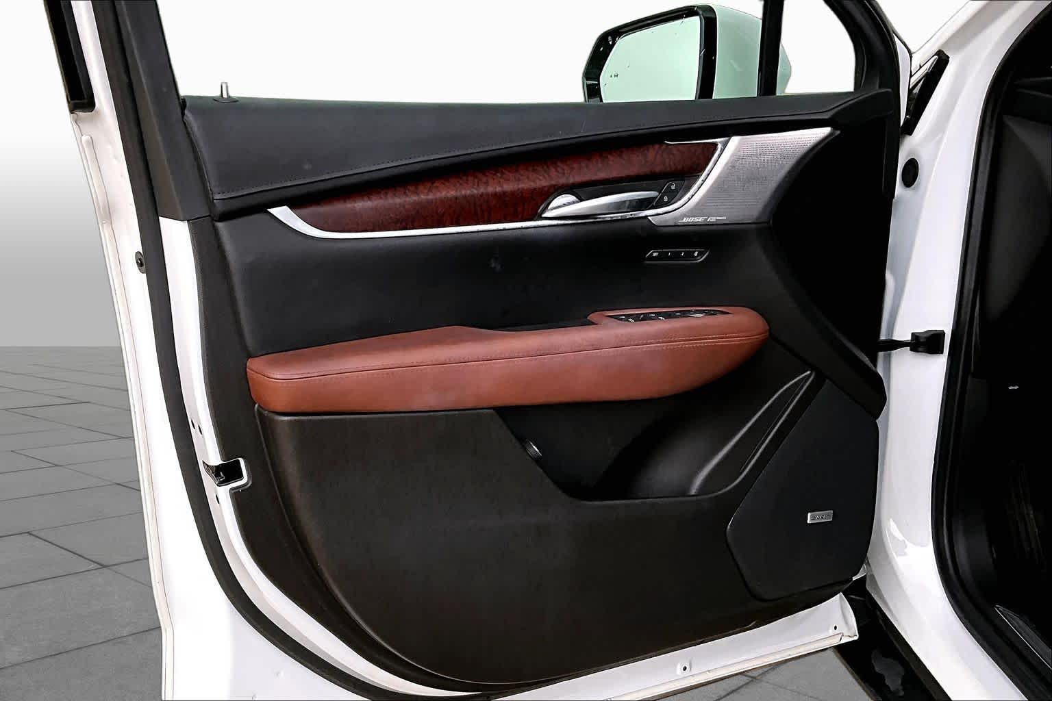 2023 Cadillac XT5 FWD Premium Luxury Crystal White Tricoat at Lexus of Clear Lake