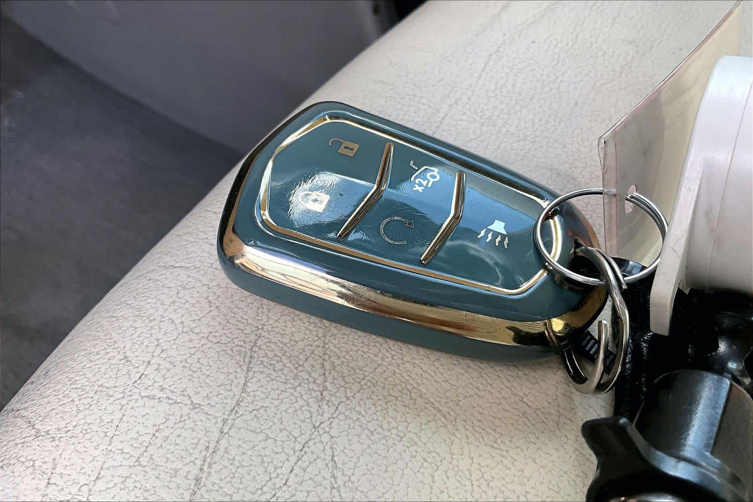 2018 Cadillac XT5 Premium Luxury FWD Radiant Silver Metallic at Mac Haik Ford