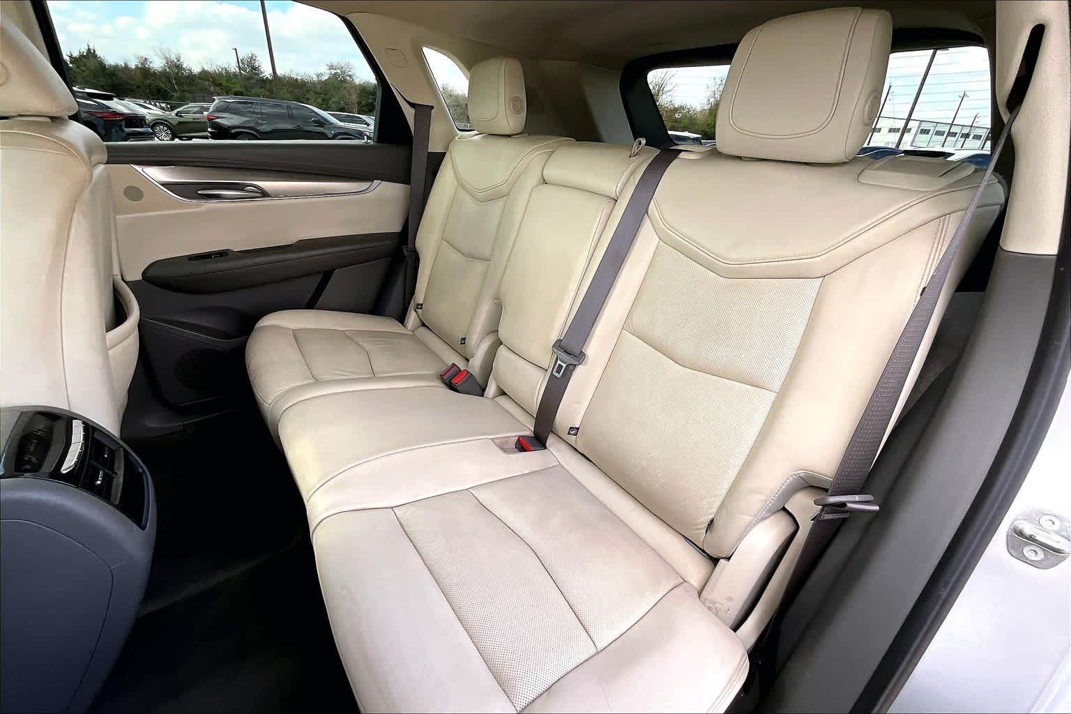 2018 Cadillac XT5 Premium Luxury FWD Radiant Silver Metallic at Mac Haik Ford