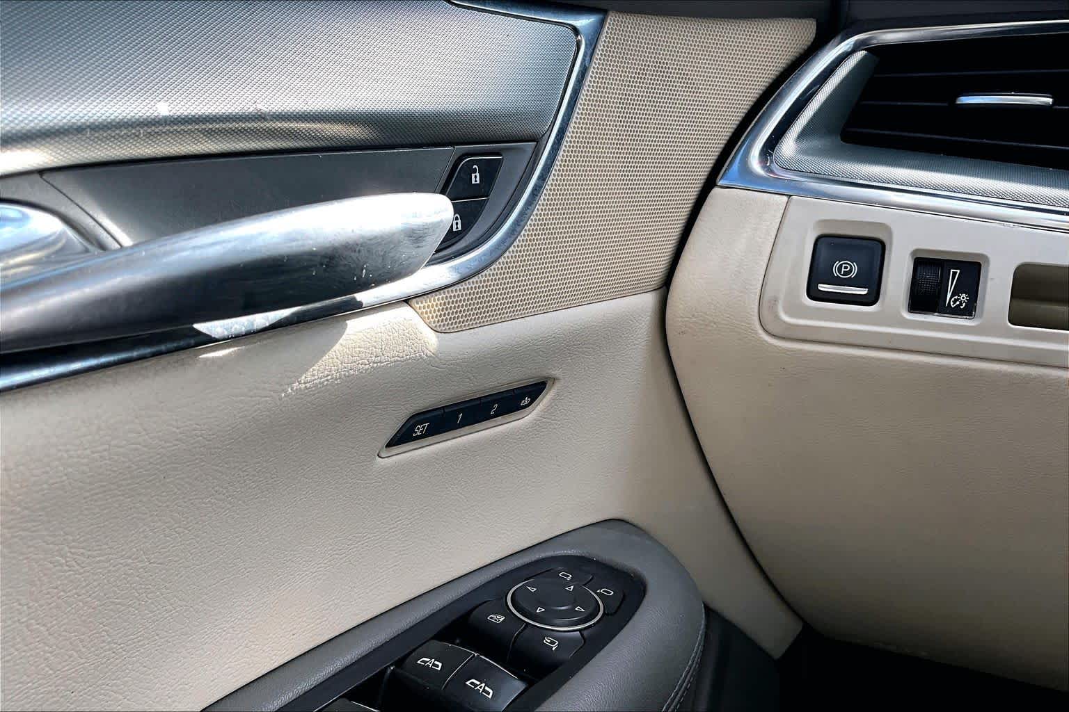 2018 Cadillac XT5 Premium Luxury FWD Radiant Silver Metallic at Mac Haik Ford