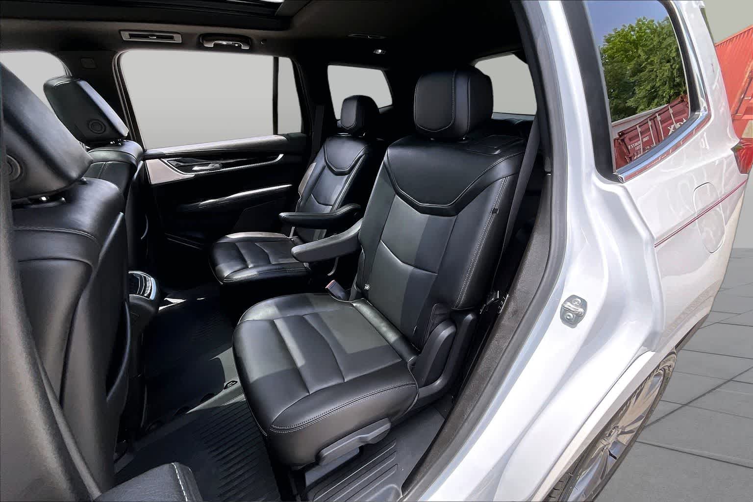2024 Cadillac XT6 FWD Premium Luxury Crystal White Tricoat at Group 1 Toyota Southwest