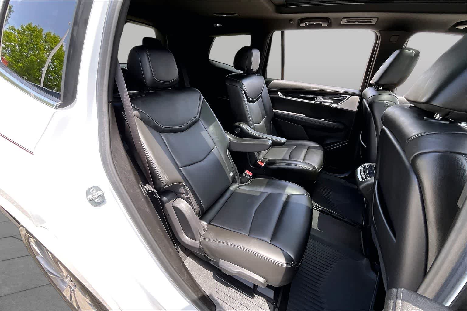 2024 Cadillac XT6 FWD Premium Luxury Crystal White Tricoat at Group 1 Toyota Southwest