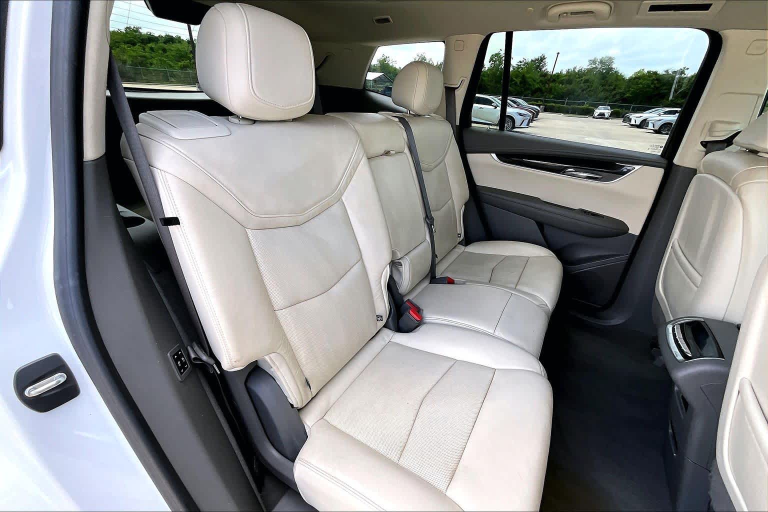 2020 Cadillac XT6 FWD Premium Luxury Crystal White Tricoat at AutoNation USA Houston