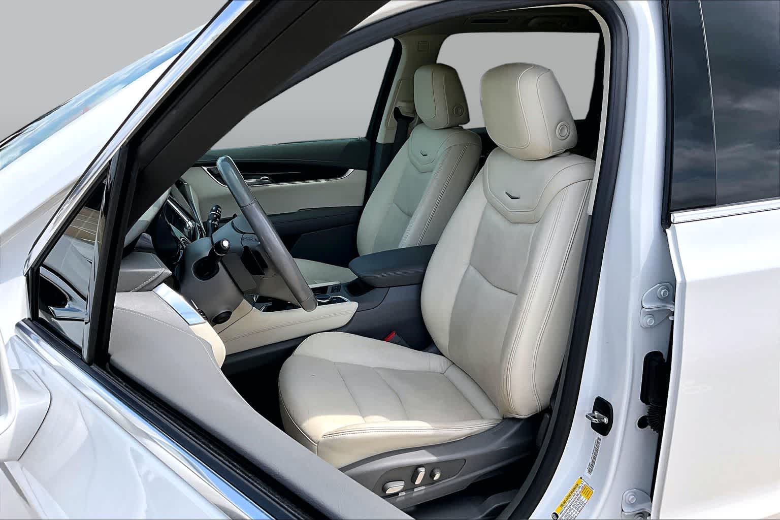 2020 Cadillac XT6 FWD Premium Luxury - 7