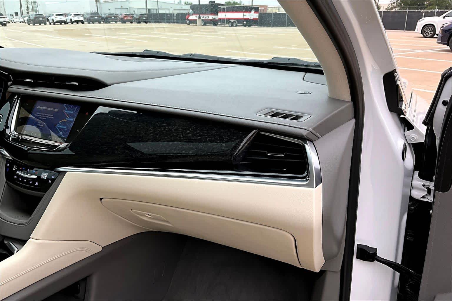 2022 Cadillac XT6 Premium Luxury Crystal White Tricoat at Westside Kia