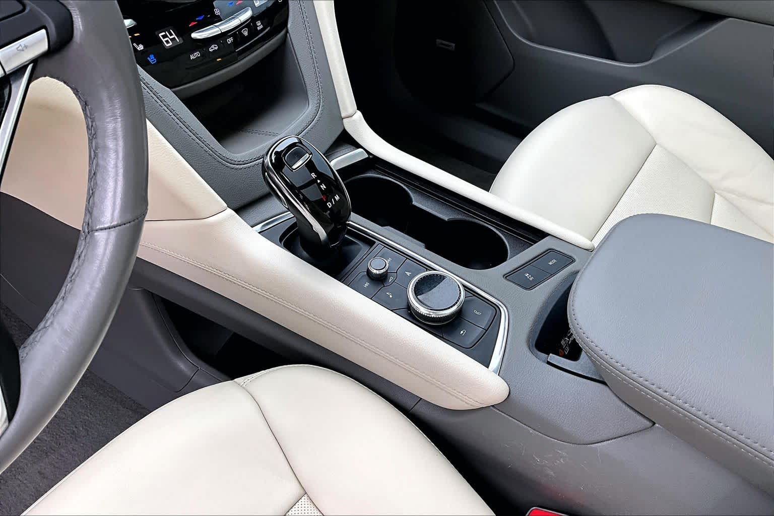 2022 Cadillac XT6 Premium Luxury Crystal White Tricoat at Westside Kia