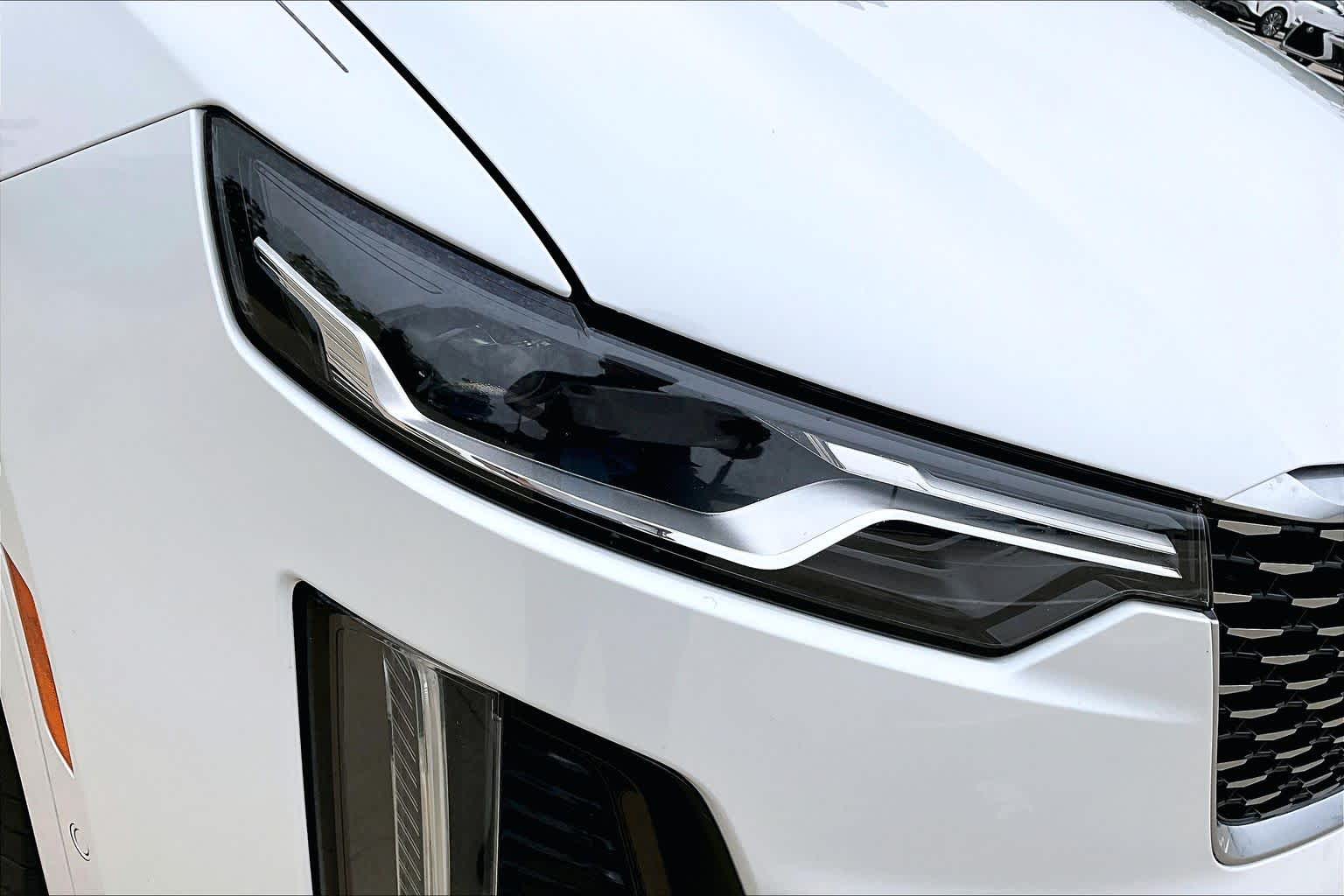 2022 Cadillac XT6 Premium Luxury Crystal White Tricoat at Westside Kia