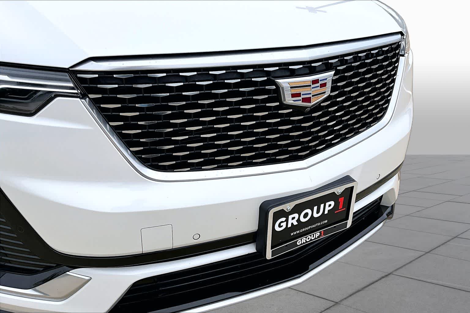 2022 Cadillac XT6 Premium Luxury Crystal White Tricoat at Westside Kia