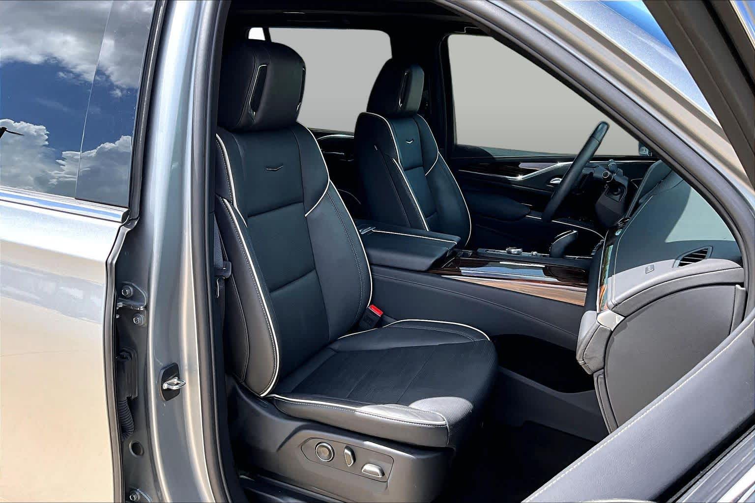2024 Cadillac Escalade RWD Premium Luxury Argent Silver Metallic at AutoNation USA Houston