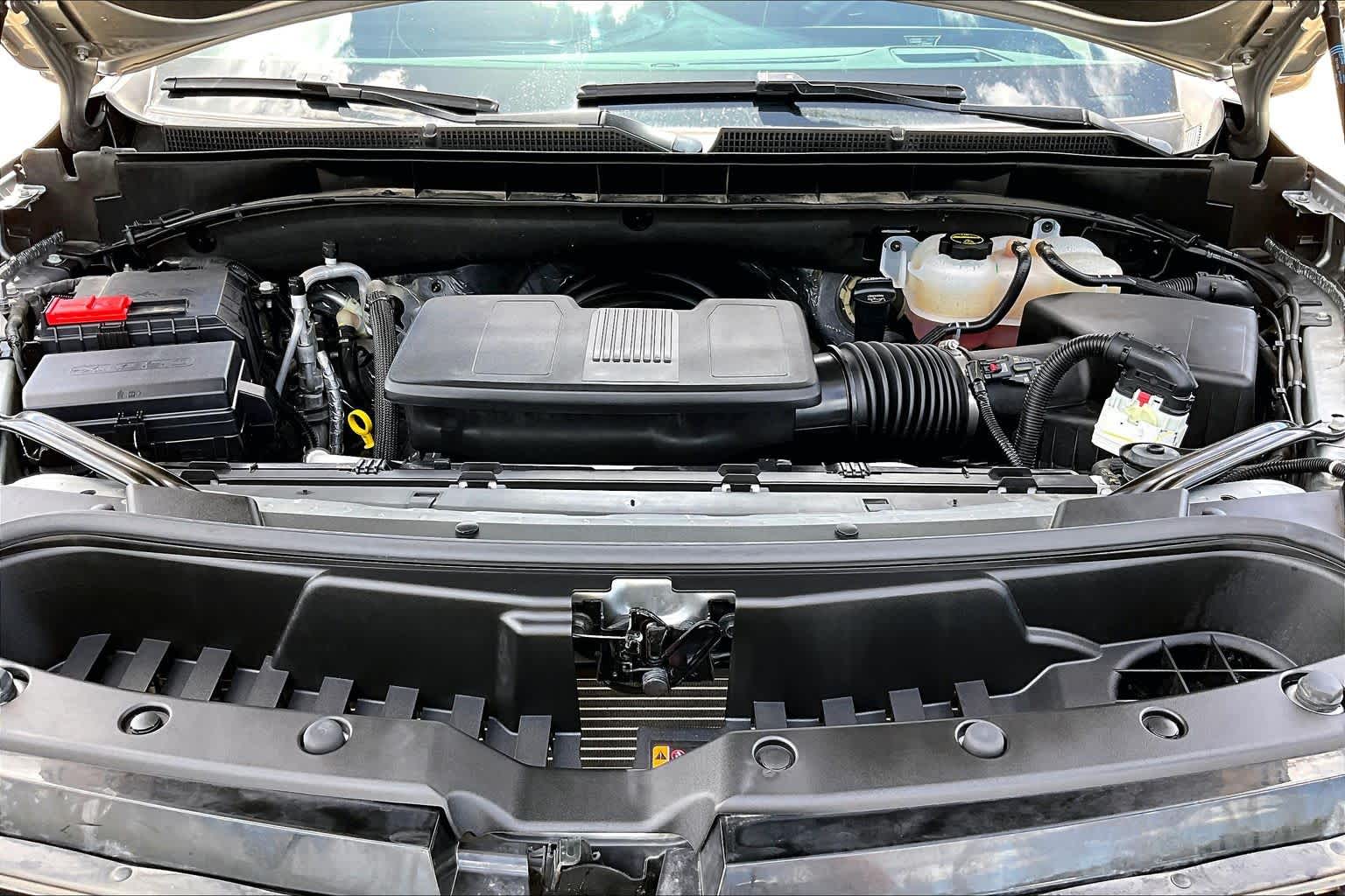 2024 Cadillac Escalade RWD Premium Luxury Argent Silver Metallic at AutoNation USA Houston