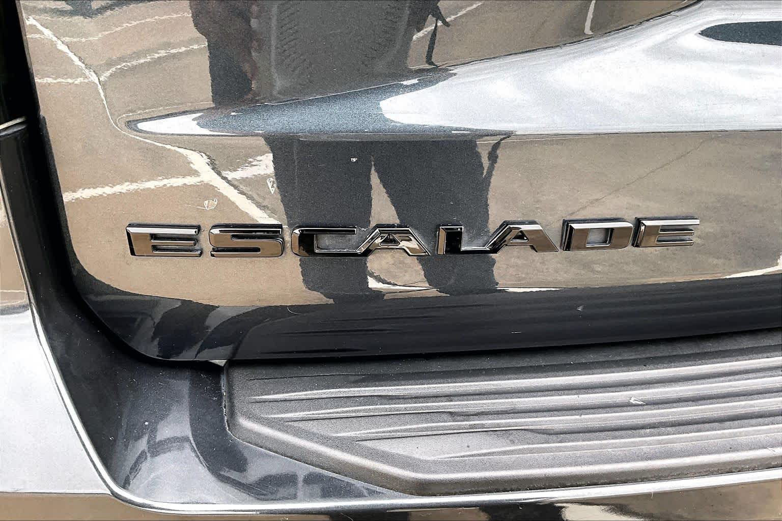 2022 Cadillac Escalade ESV Premium Luxury Wilder Metallic at Mac Haik Ford
