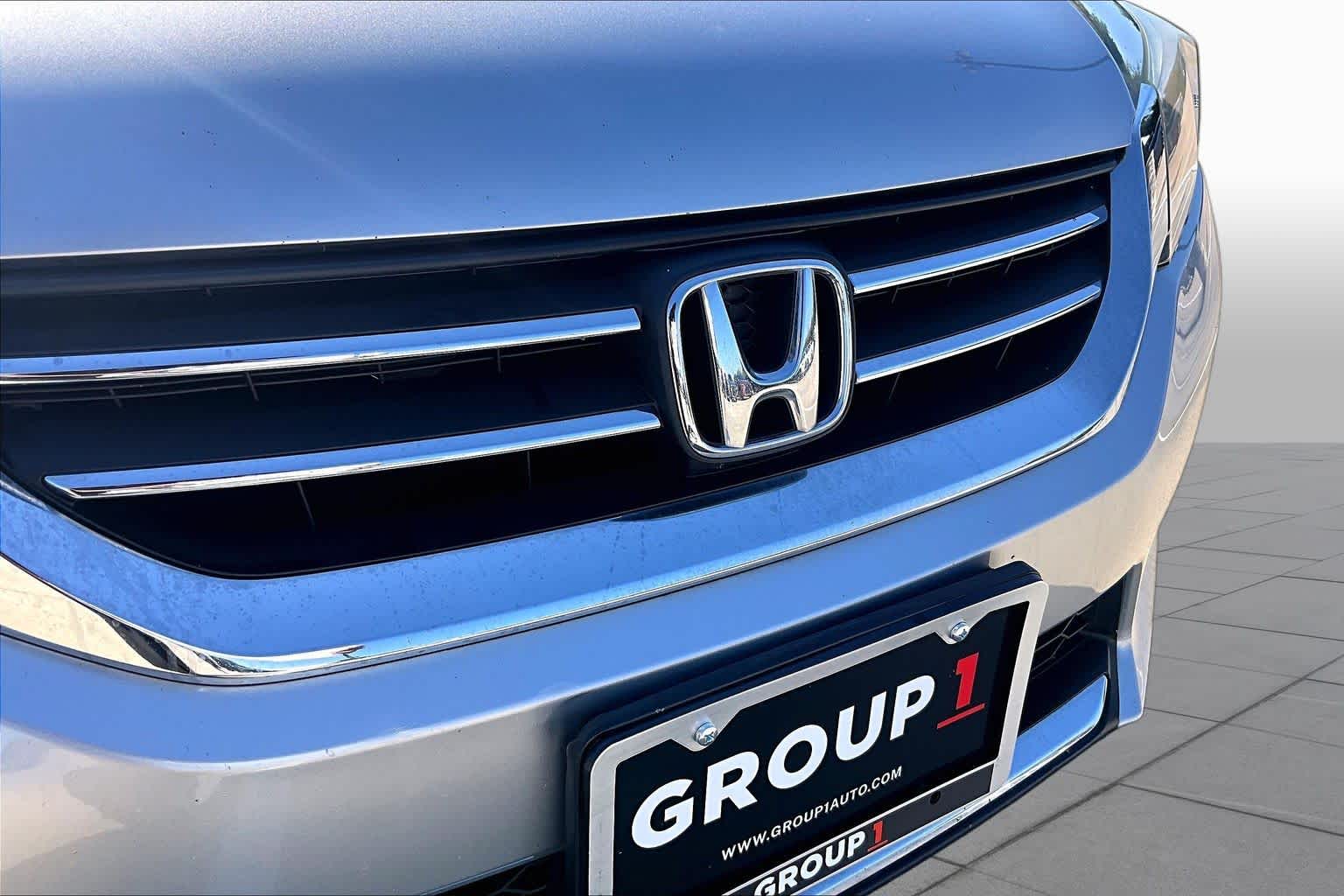 2015 Honda Accord photo 28 of 34