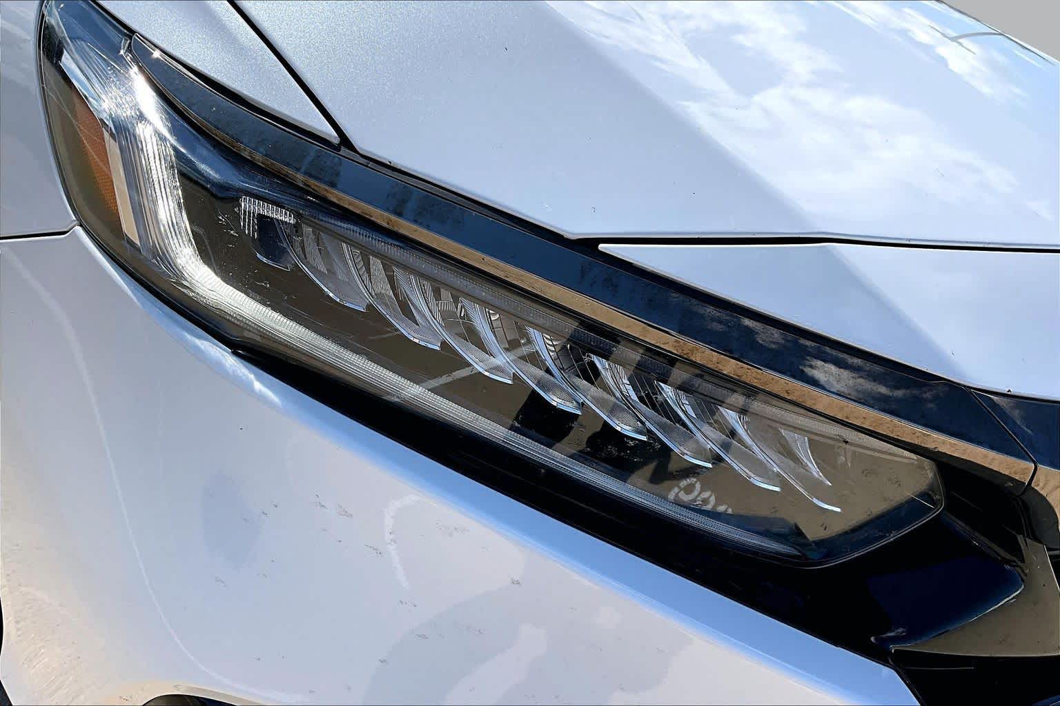 2021 Honda Accord Sedan photo 28 of 36