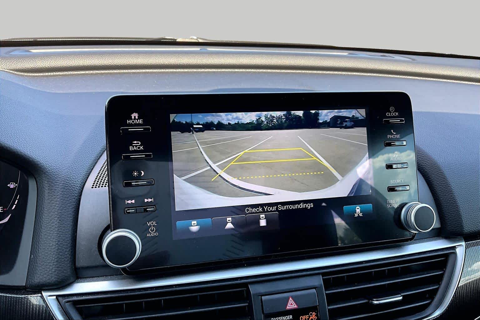 2021 Honda Accord Sedan photo 27 of 36