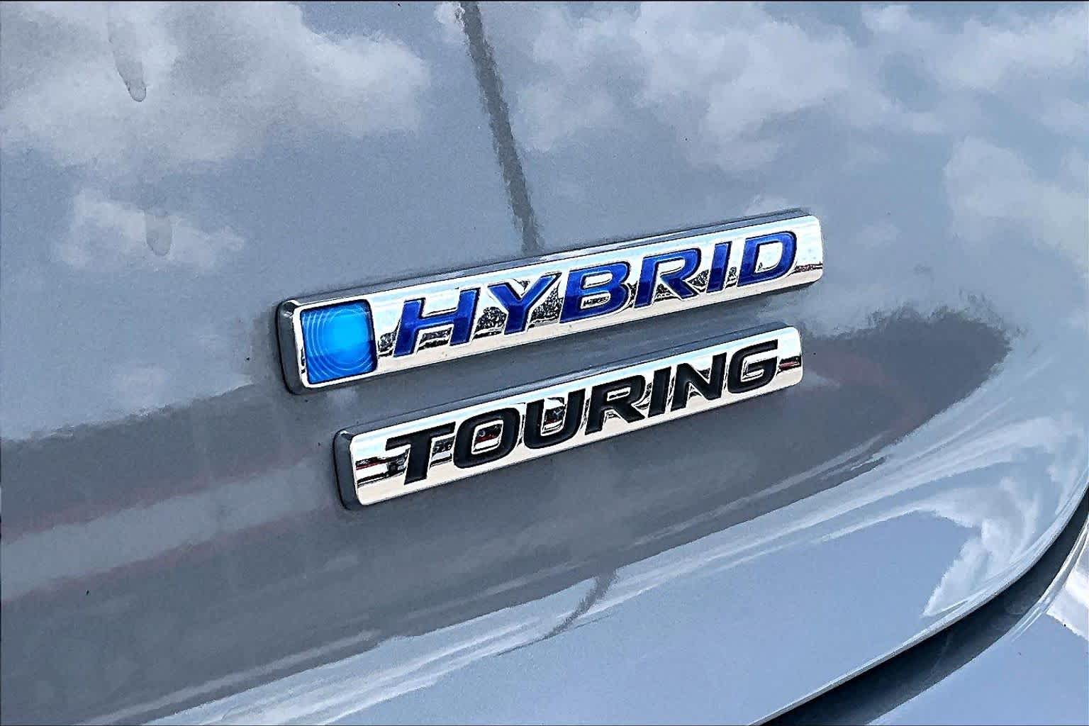 2025 Honda Accord Hybrid Touring Urban Gray Pearl at Beck & Masten Kia