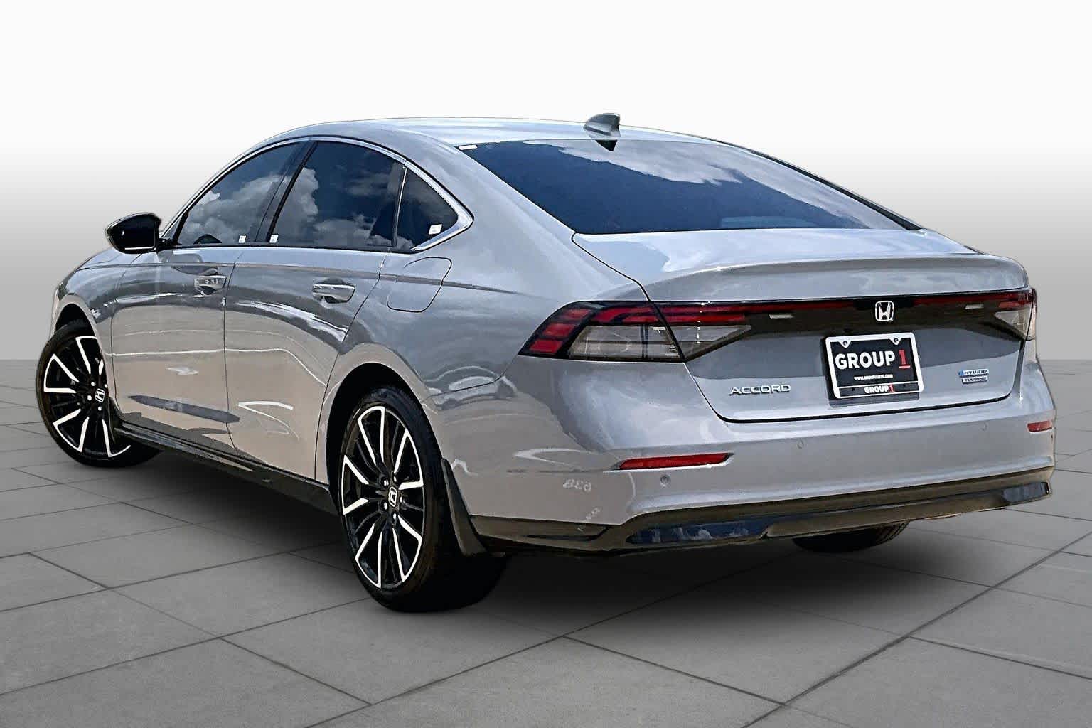 2025 Honda Accord Hybrid Touring Urban Gray Pearl at Beck & Masten Kia