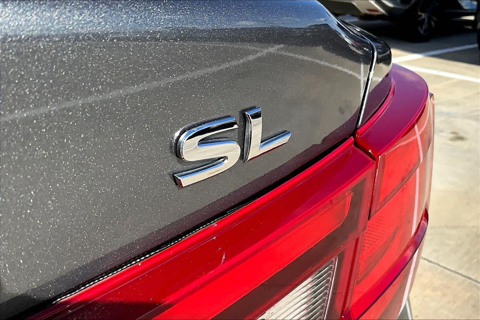 2017 Nissan Maxima SL Gun Metallic at HGreg Houston