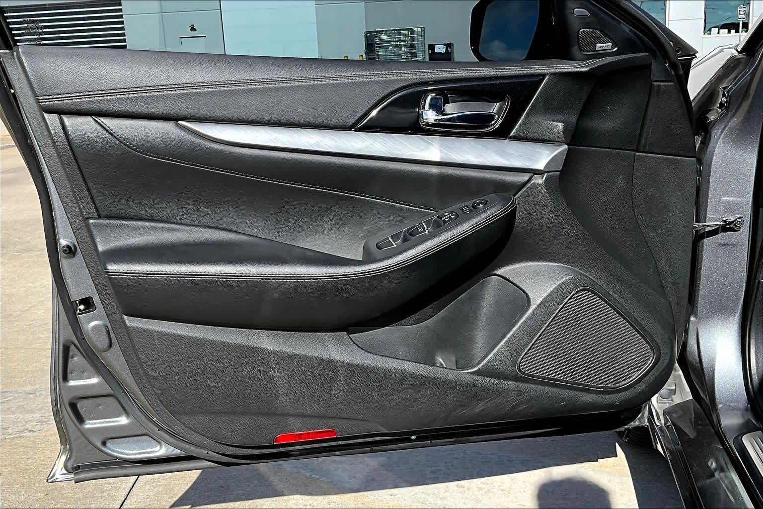 2017 Nissan Maxima SL Gun Metallic at HGreg Houston