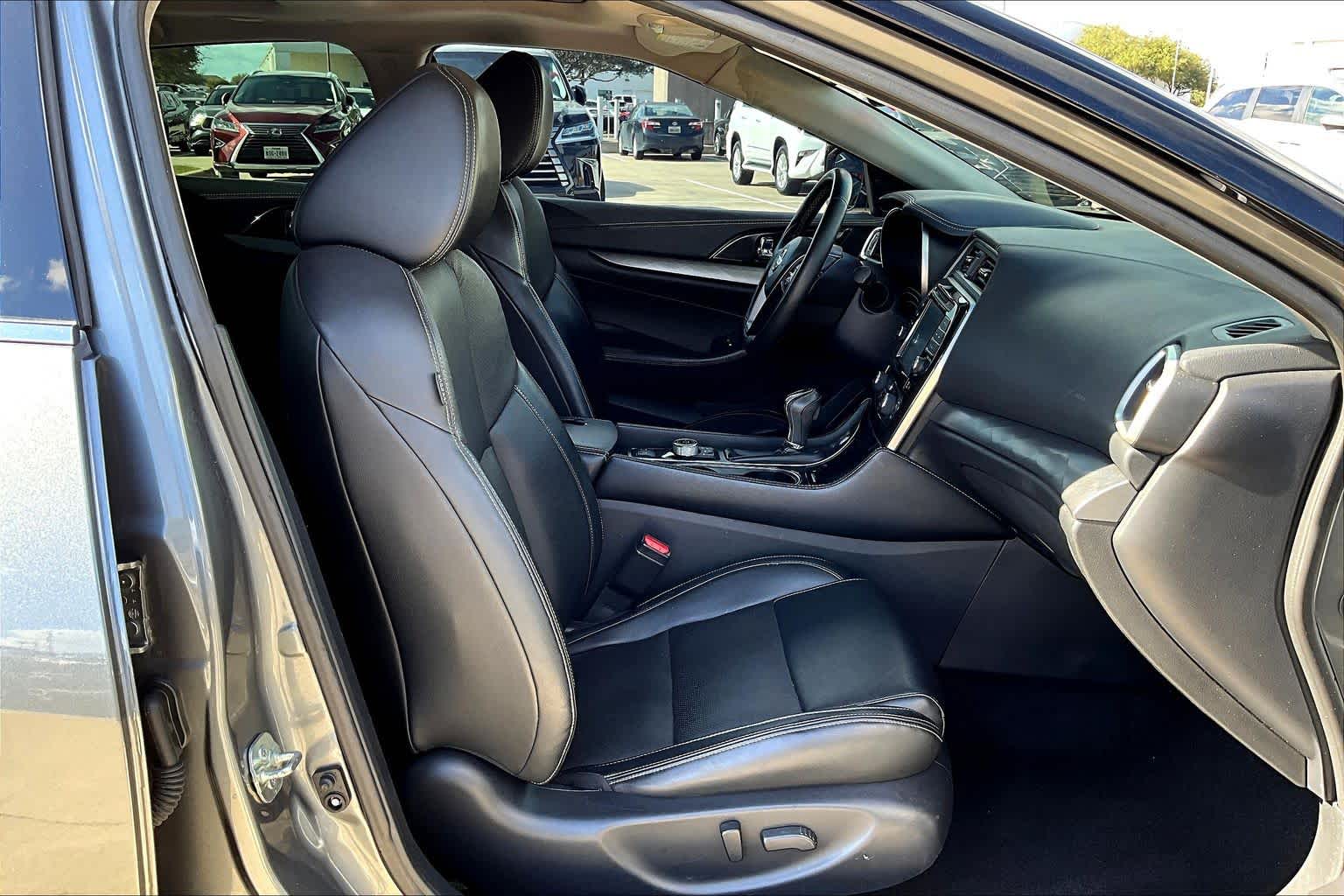 2017 Nissan Maxima SL Gun Metallic at HGreg Houston