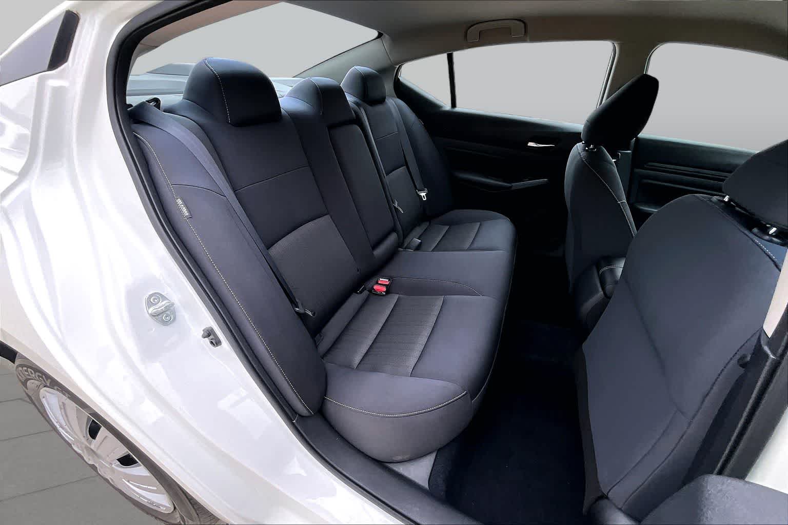 2021 Nissan Altima 2.5 S Glacier White at Sterling McCall Nissan